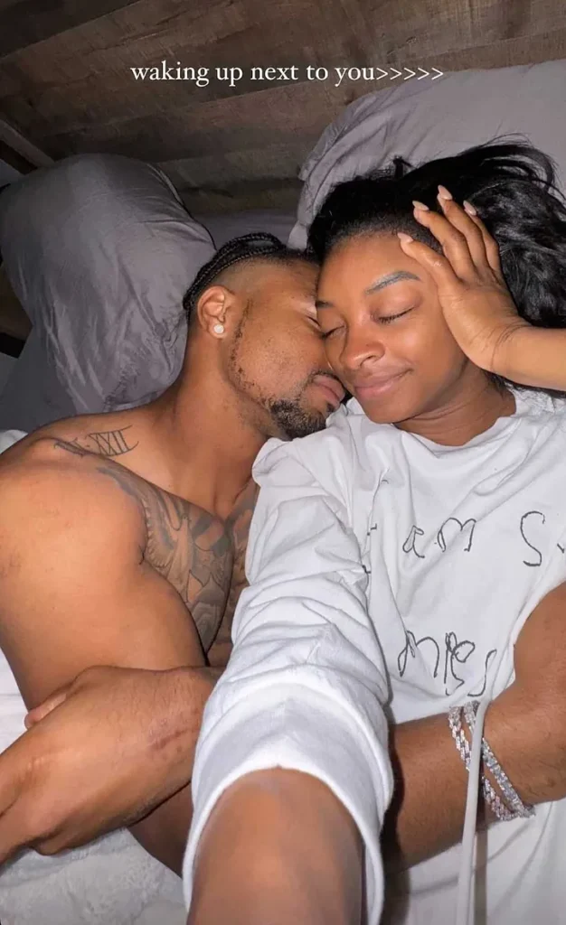 Simone Biles posts overly intimate photo with Jonathan Owens that leaves fans asking questions